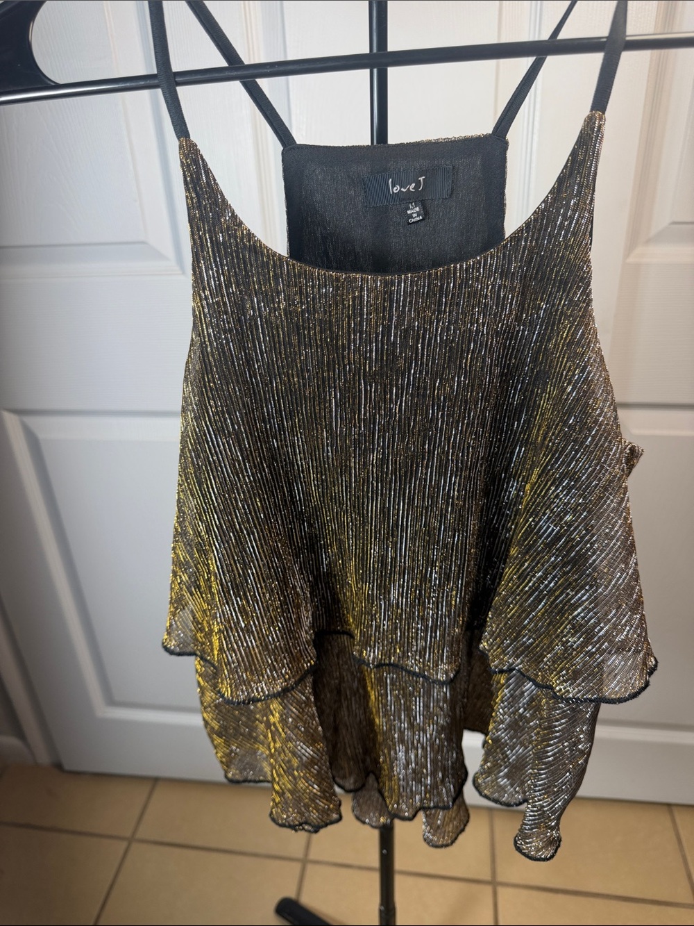 Love J Metallic Gold Silver Shimmer Camisole Top Flowy Party Night Out Size M